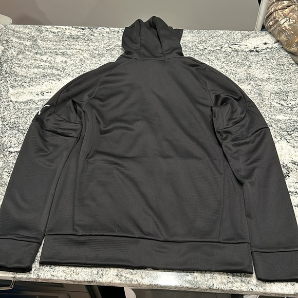 Size M Puma, zip up hoodie, with beautiful, royal blue inside, super soft - Picture 15 of 16